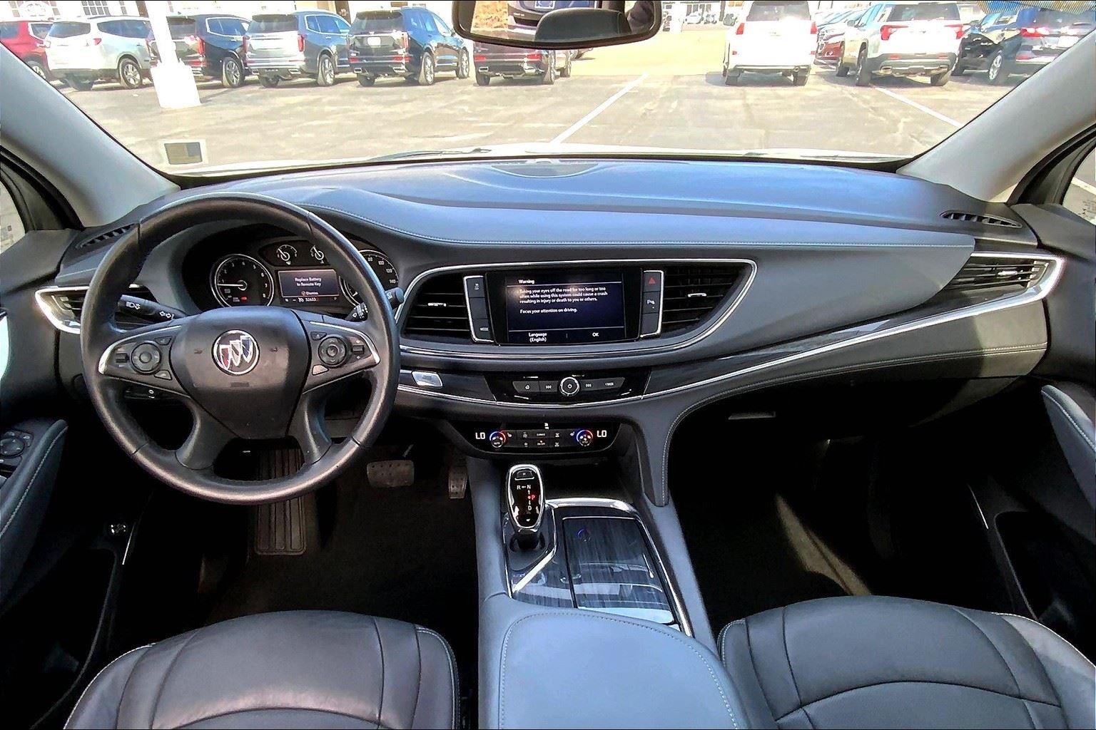 2020 Buick Enclave Essence