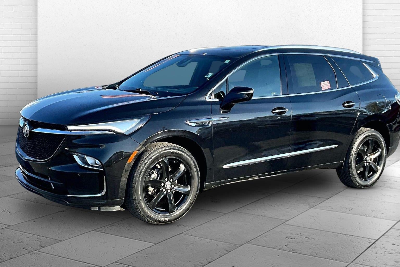 2023 Buick Enclave Essence