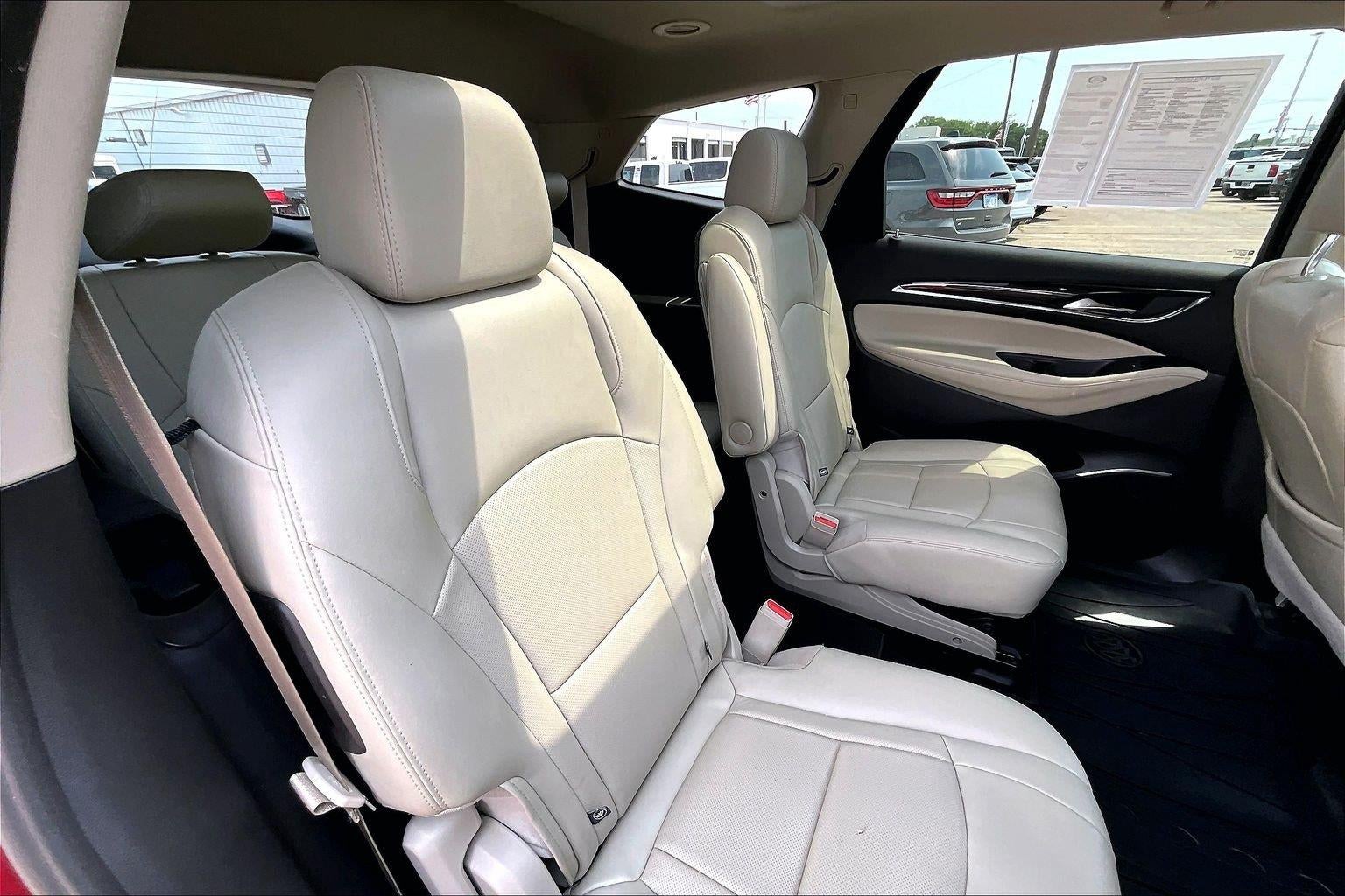2021 Buick Enclave Essence
