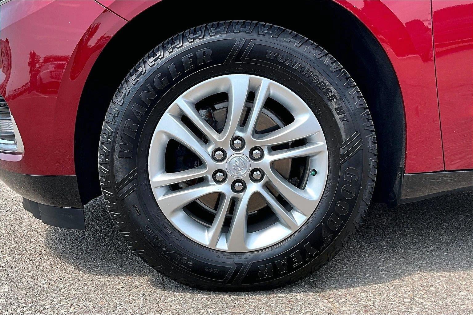 2021 Buick Enclave Essence