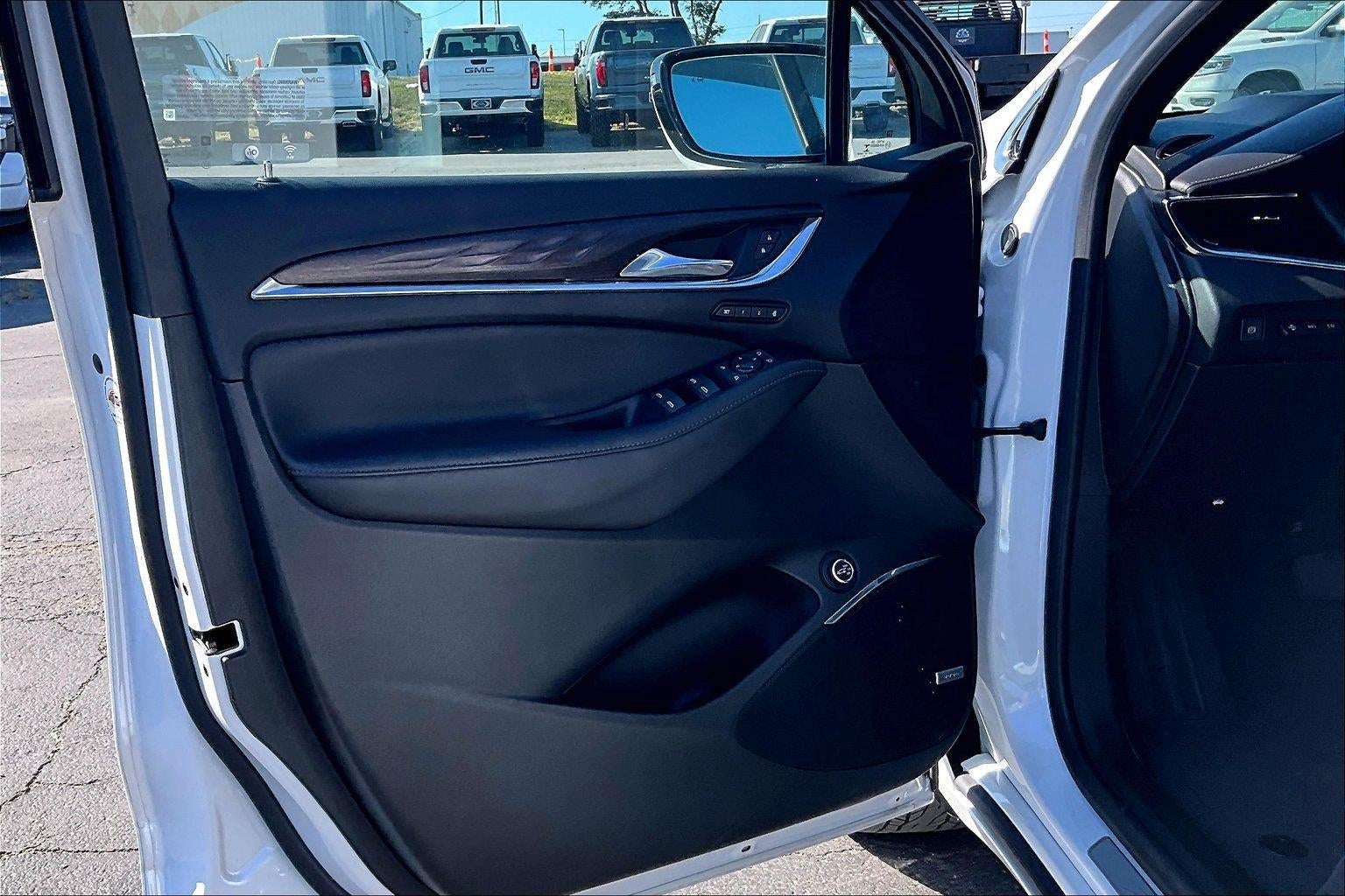 2023 Buick Enclave Avenir