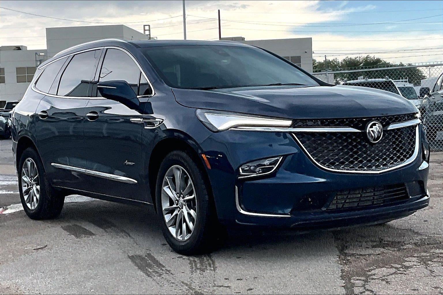 2024 Buick Enclave Avenir