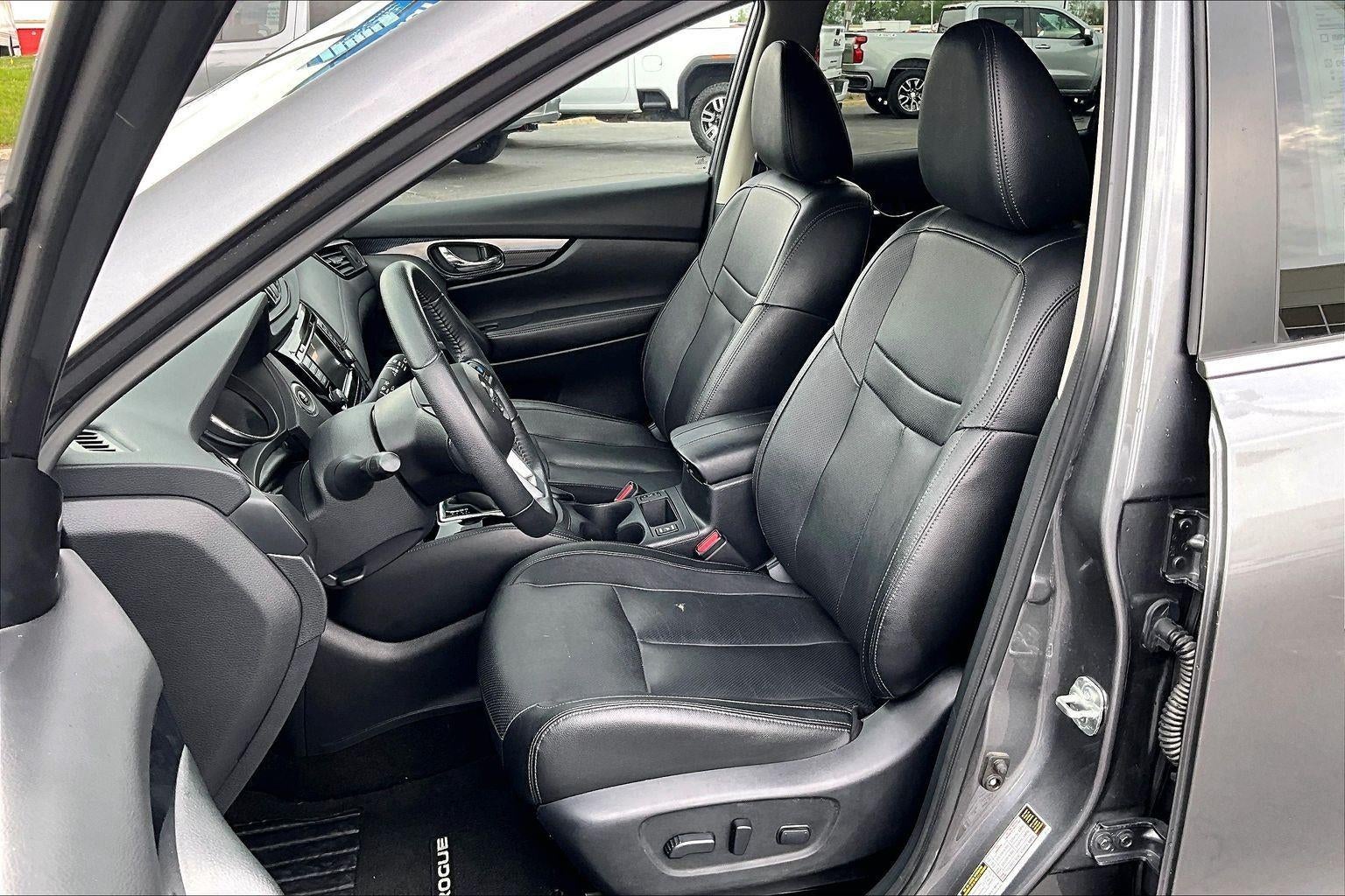 2020 Nissan Rogue SL
