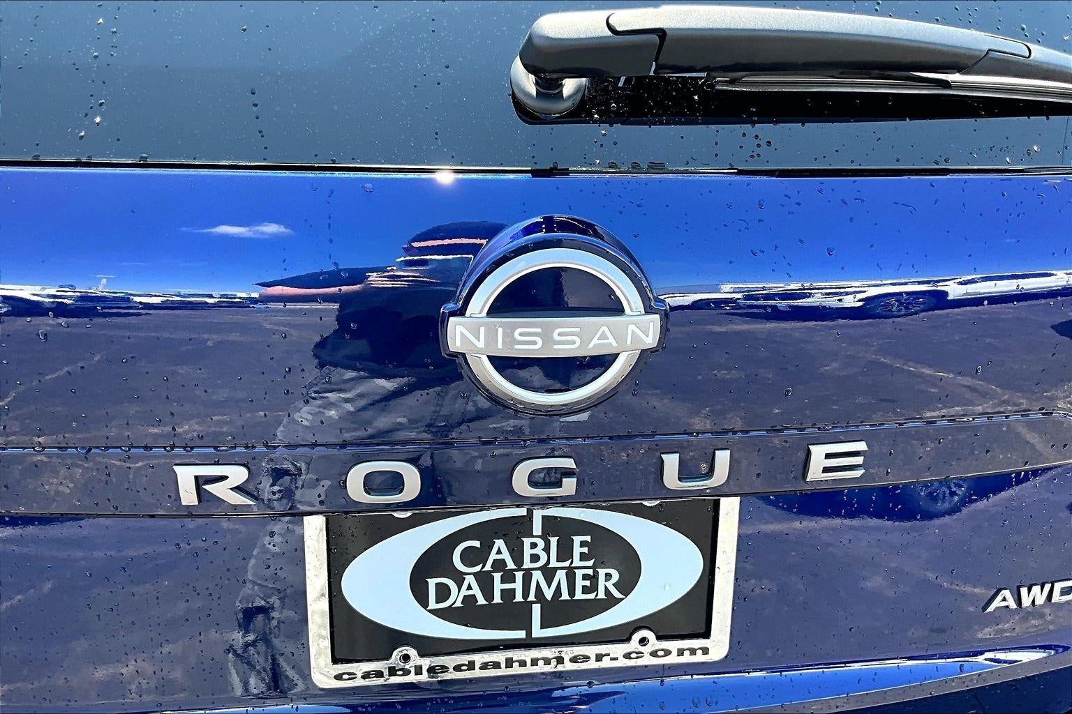 2025 Nissan Rogue SV