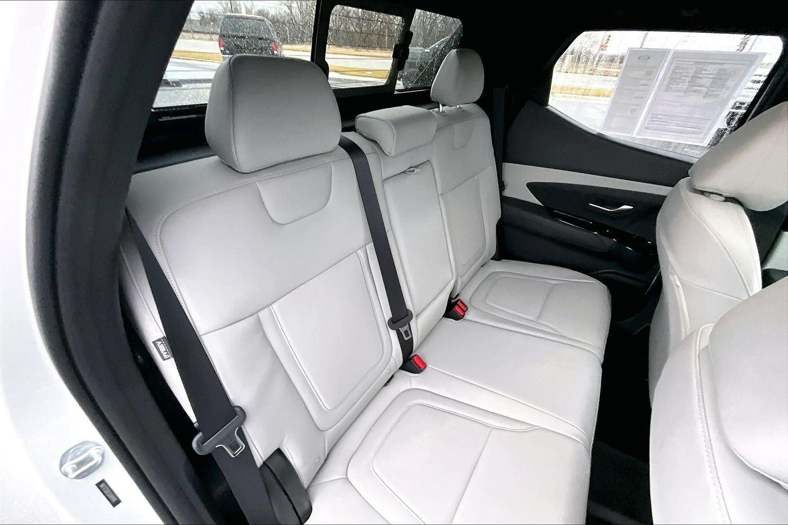 2025 Hyundai Santa Cruz SEL Activity