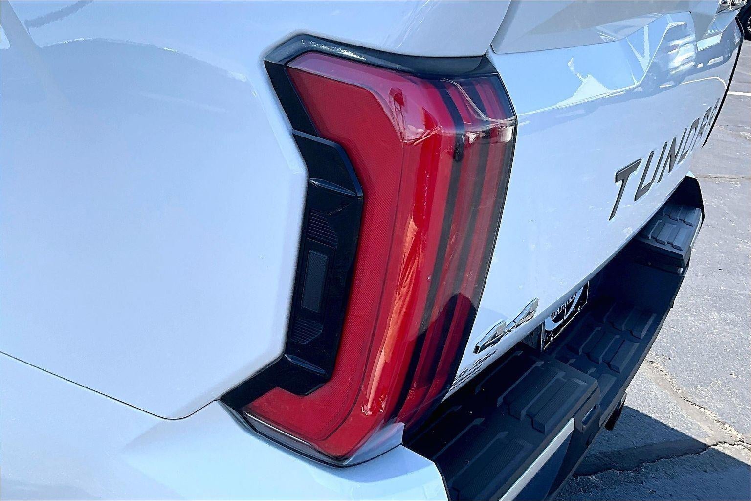 2023 Toyota Tundra 4WD Limited Hybrid