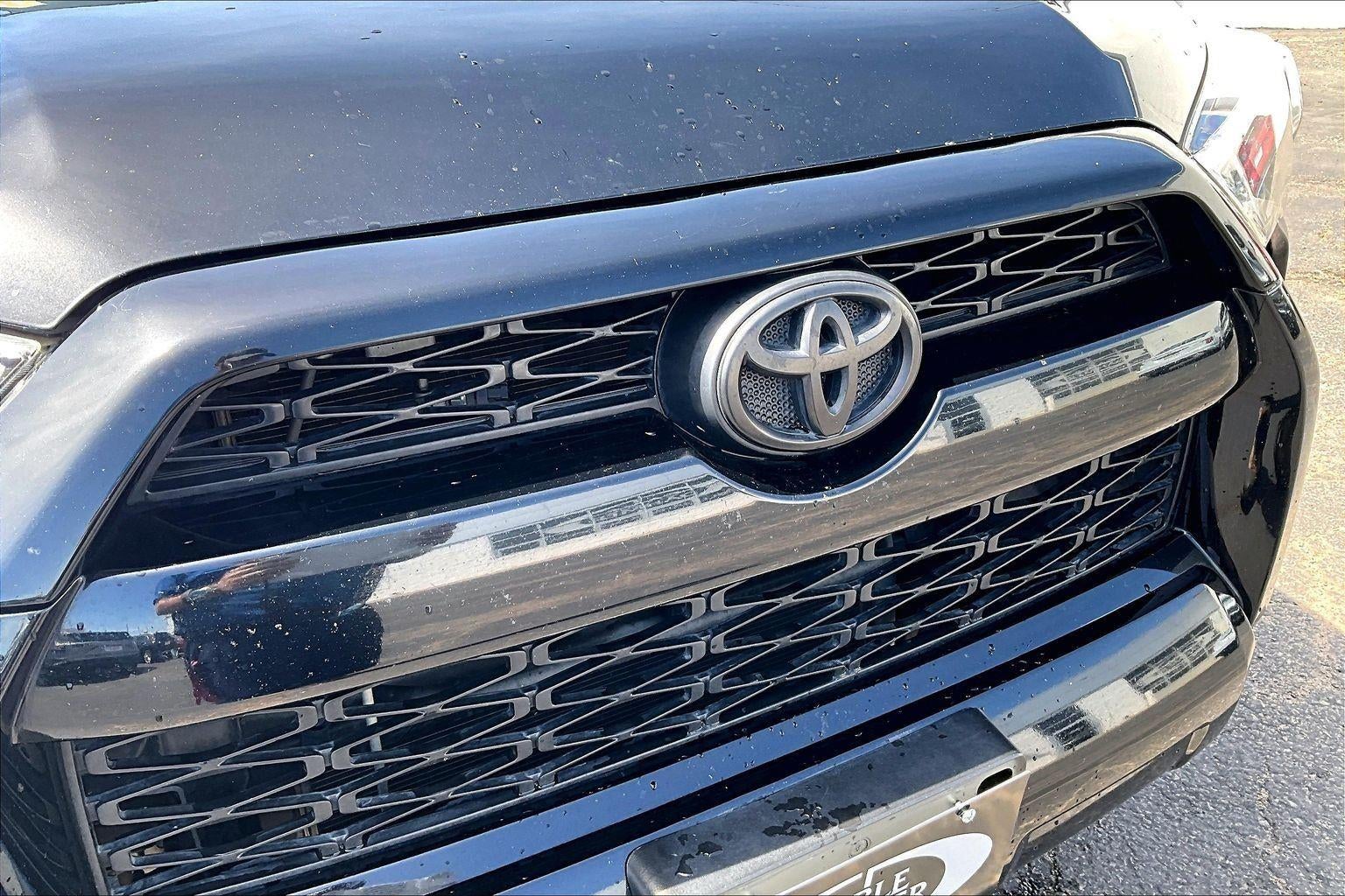 2019 Toyota 4Runner SR5