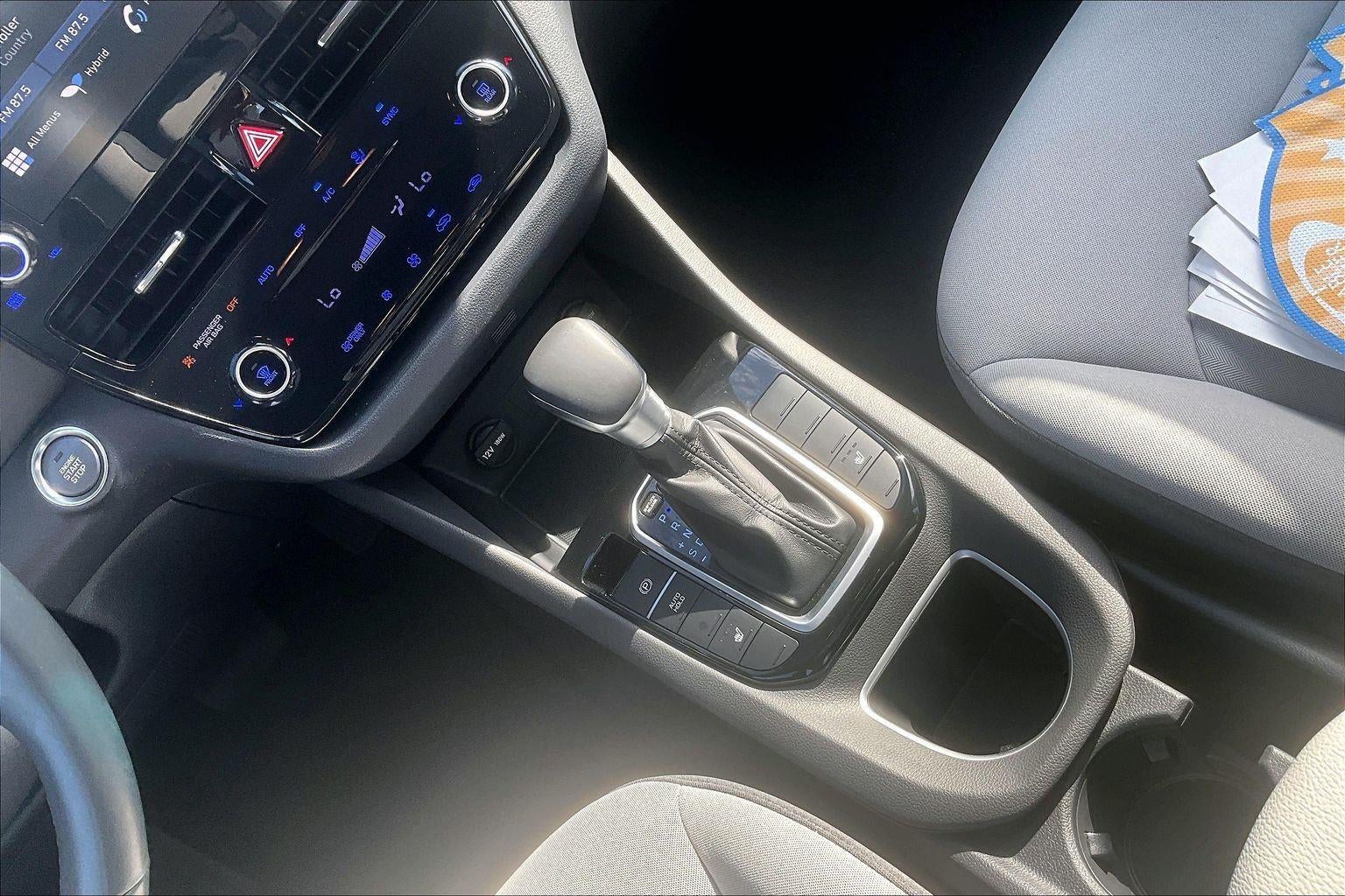 2022 Hyundai Ioniq Hybrid SE