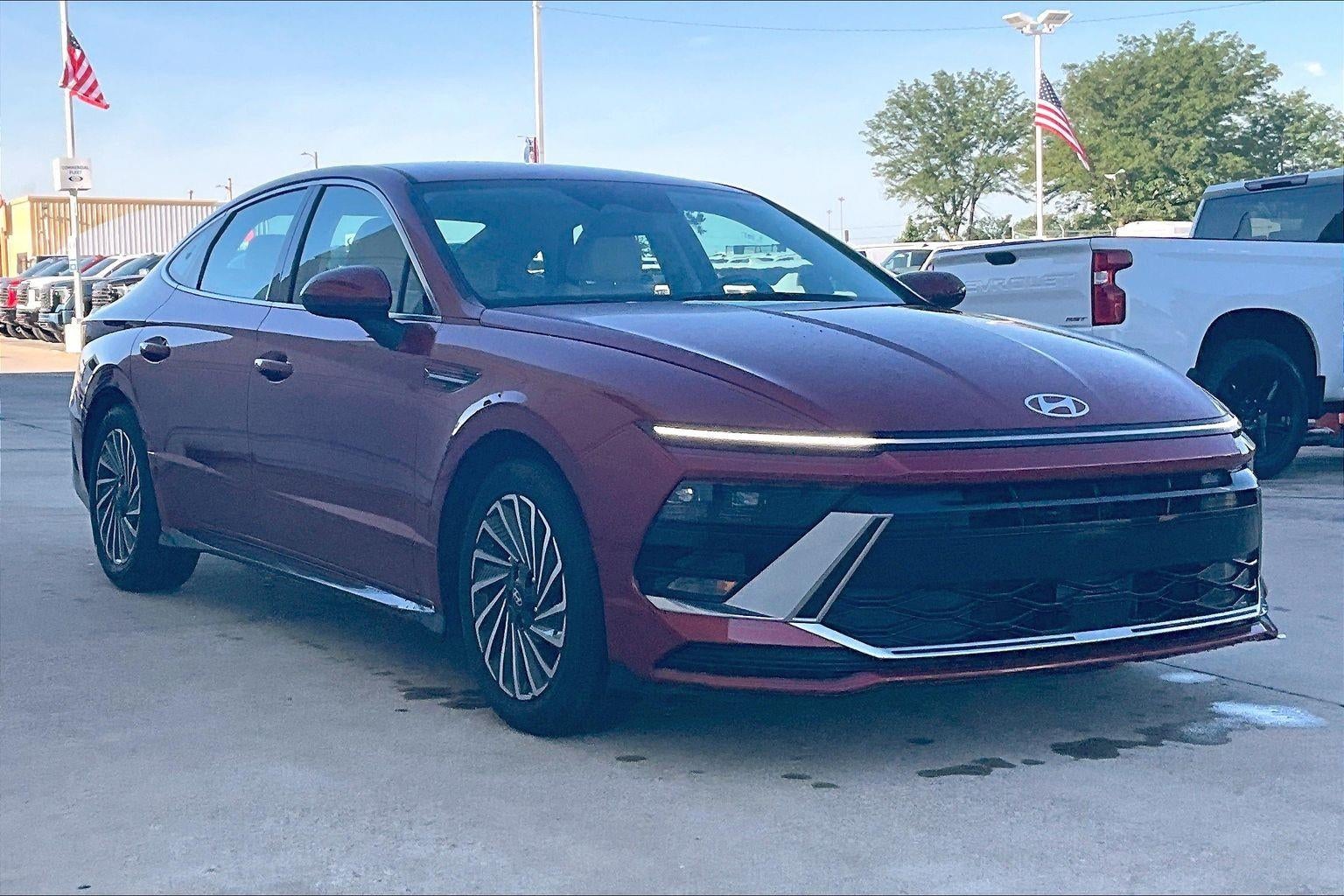 2025 Hyundai Sonata Hybrid SEL