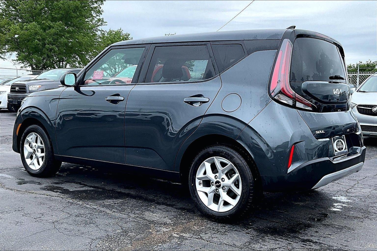 2025 Kia Soul LX
